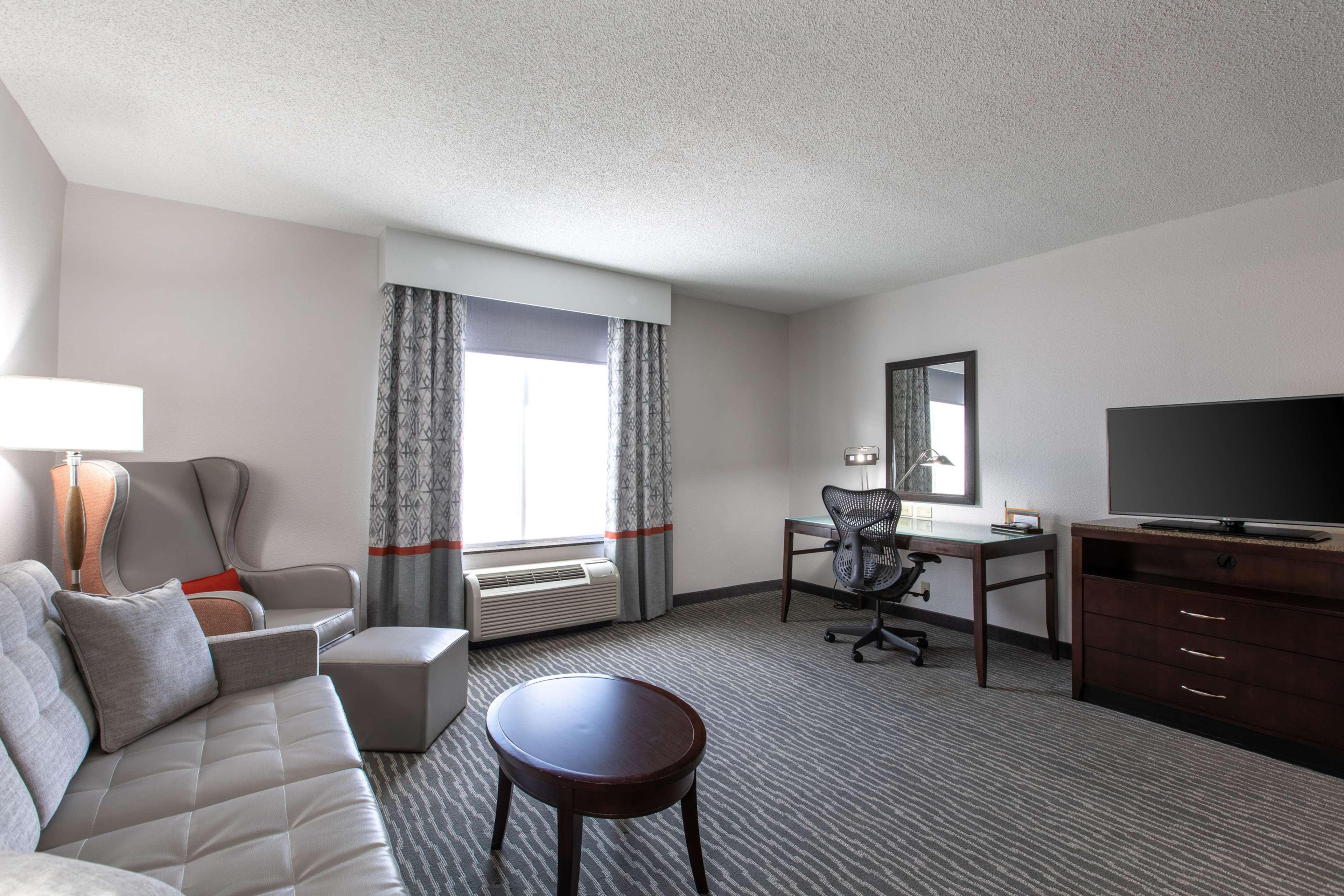 Hilton Garden Inn לינצ'בורג מראה חיצוני תמונה