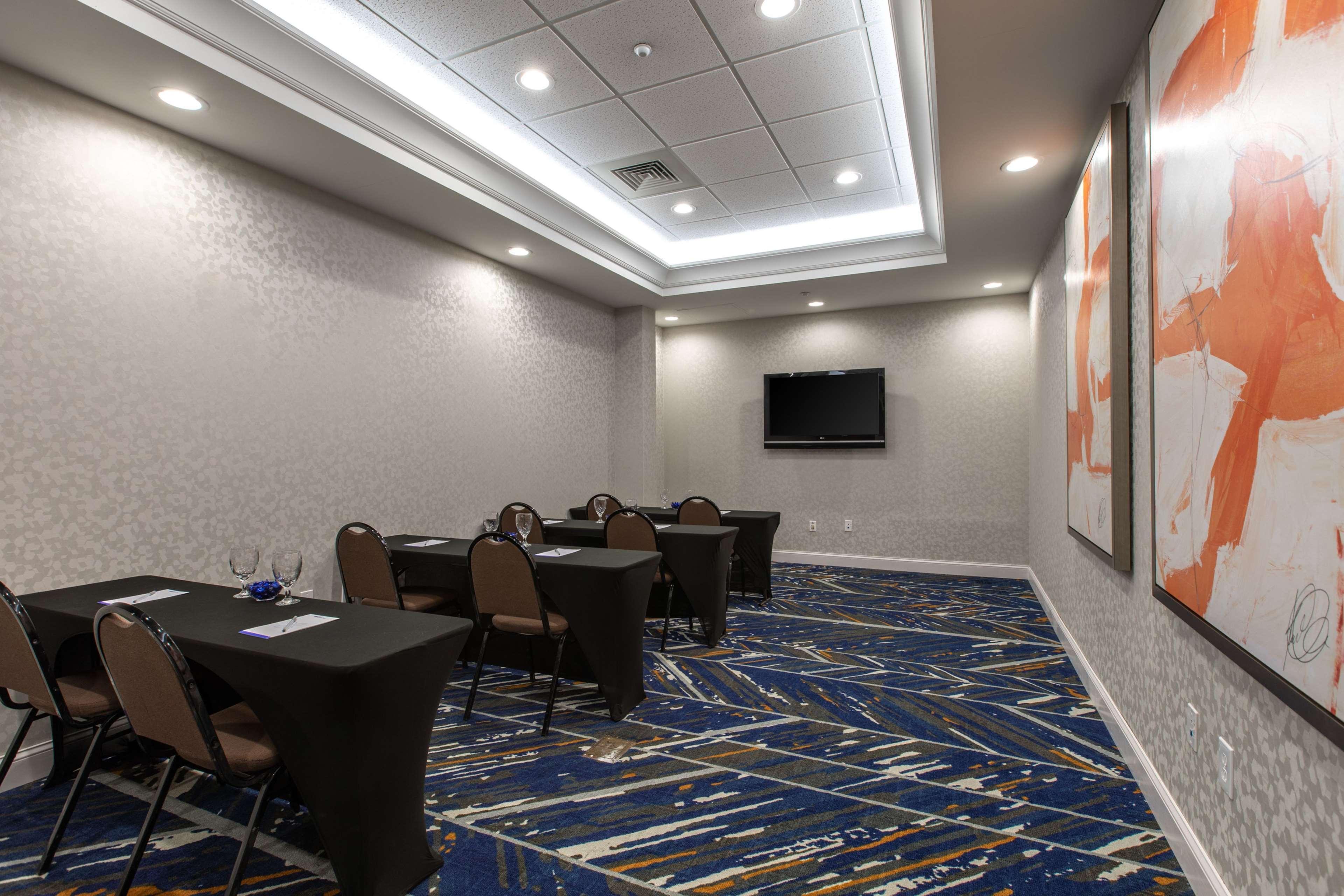 Hilton Garden Inn לינצ'בורג מראה חיצוני תמונה