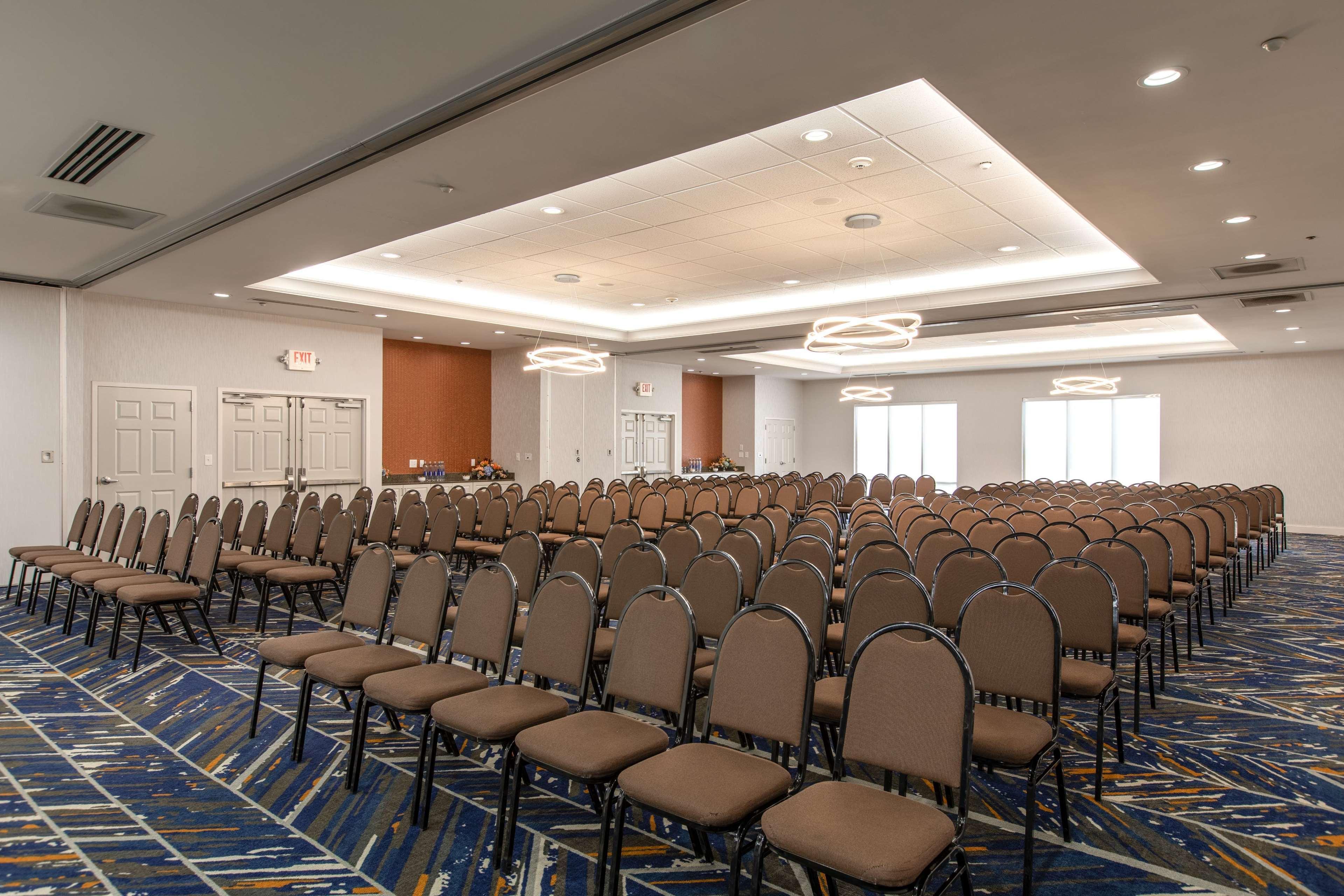 Hilton Garden Inn לינצ'בורג מראה חיצוני תמונה
