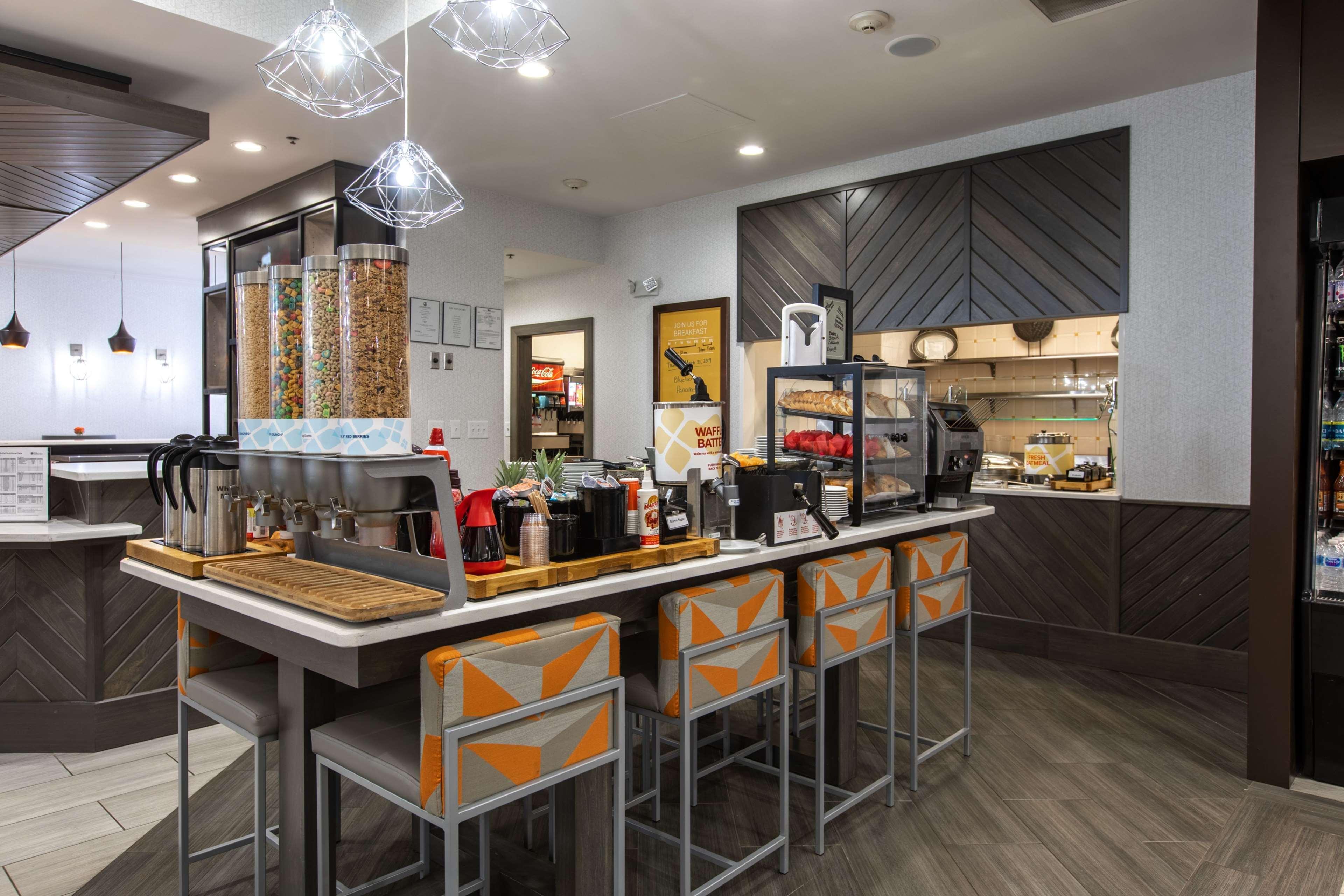 Hilton Garden Inn לינצ'בורג מראה חיצוני תמונה