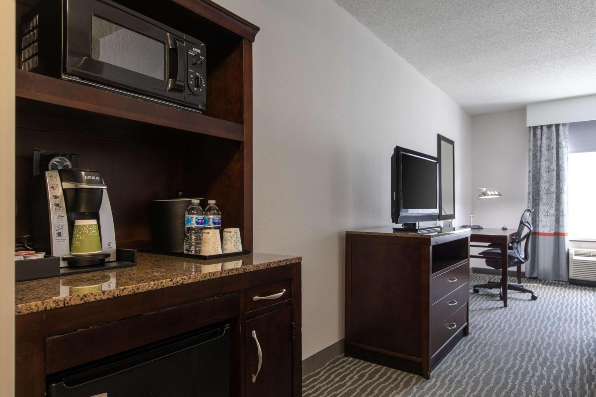 Hilton Garden Inn לינצ'בורג מראה חיצוני תמונה